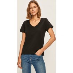 Only - T-shirt. Białe bluzki damskie ONLY, s, bez wzorów, z bawełny, bez kołnierzyka. W wyprzedaży za 49,90 zł.