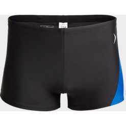Kąpielówki męskie MAJM601 - czarny - Outhorn. Czarne kąpielówki męskie Outhorn, m, bez wzorów, z poliesteru. Za 34,99 zł.