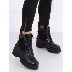 Buty na wysokiej podeszwie NS067 BLACK. Czarne botki damskie obuwie damskie, z tkaniny, na wysokim obcasie, na platformie, na sznurówki. Za 130,82 zł.