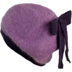 Angorkowy beret damski z kokardką fioletowy (cz2300). Fioletowe berety damskie marki Art of Polo. Za 49,91 zł.