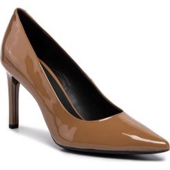 Szpilki GEOX - D Faviola C D828UC 00066 C6002 Lt Brown. Pomarańczowe półbuty damskie Geox, bez wzorów, ze skóry, bez obcasa, na obcasie, bez zapięcia. Za 519,00 zł.
