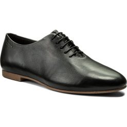 Półbuty VAGABOND - Eliza 4518-001-20 Black. Czarne półbuty damskie marki Vagabond, na co dzień, bez wzorów, ze skóry, bez obcasa, na płaskiej podeszwie, bez zapięcia. Za 419,00 zł.