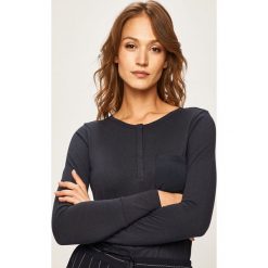 G-Star Raw - Bluzka. Niebieskie bluzki damskie G-Star RAW, s, bez wzorów, z bawełny, retro, z okrągłym kołnierzem, z długim rękawem. W wyprzedaży za 129,90 zł.