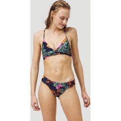 O'Neill Baay Maoi Strój kąpielowy Niebieski Wielokolorowy. Niebieskie stroje kąpielowe damskie O'Neill, s, bez wzorów, z elastanu. Za 274,95 zł.