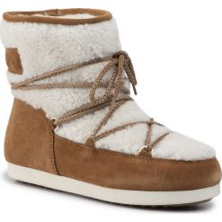 Śniegowce MOON BOOT - Mb Far Side Jr Girl Low 342002003 M Whisky. Pomarańczowe śniegowce dziewczęce Moon Boot, bez zapięcia. W wyprzedaży za 479,00 zł.