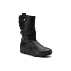 RIEKER Y4473-00. Czarne kozaki damskie Rieker, ze skóry, bez obcasa, bez zapięcia. Za 399,99 zł.