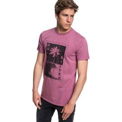 Quiksilver Koszulka Destroyed Reality Mellow Mauve eqyzt05012-mmb0 (Rozmiar S). Fioletowe koszulki męskie Quiksilver, s, bez wzorów, bez kołnierzyka, bez rękawów. W wyprzedaży za 79,00 zł.