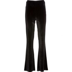 Legginsy we wzory: Legginsy aksamitne Bootcut bonprix czarny