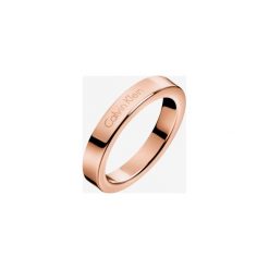 Calvin Klein Pierścień Różowy. Różowe pierścionki damskie Calvin Klein, ze stali. Za 287,95 zł.
