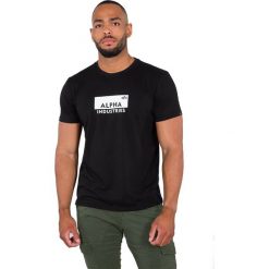 Koszulka Alpha Industries BOX Logo 198505-03. Czarne koszulki męskie Alpha Industries, xl, bez wzorów, bez kołnierzyka, bez rękawów. Za 96,99 zł.