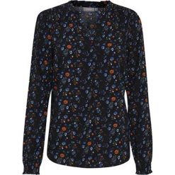 Bluzka w kolorze czarnym. Czarne bluzki damskie Fransa, m, bez wzorów, z wiskozy, bez kołnierzyka, bez rękawów. W wyprzedaży za 56,95 zł.