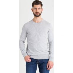 SWETER Joop! Collection. Niebieskie swetry męskie Joop! Collection, m, bez wzorów, bez kołnierzyka, bez kaptura. Za 599,00 zł.