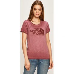 The North Face - T-shirt. Różowe bluzki damskie The North Face, s, z nadrukiem, z bawełny, z okrągłym kołnierzem. W wyprzedaży za 119,90 zł.