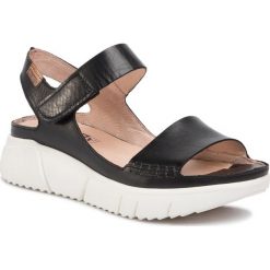 Sandały PIKOLINOS - W0C-0963 Black. Czarne klapki damskie Pikolinos, bez wzorów, ze skóry, bez obcasa, na obcasie. Za 429,00 zł.