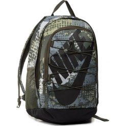 Plecak NIKE - BA6550 325 Zielony. Zielone plecaki męskie Nike, bez wzorów, z materiału, sportowe. Za 169,00 zł.