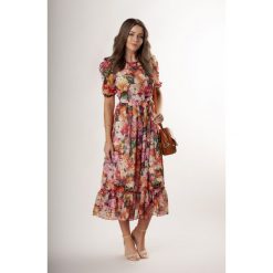 Tiulowa sukienka maxi z bufkami na ramionach i falbanami. Sukienki damskie Made in Poland, bez wzorów, z bawełny, bez kołnierzyka, bez rękawów, maxi. Za 229,00 zł.