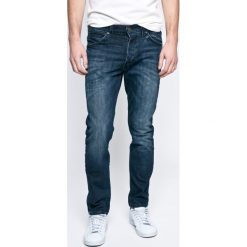 Wrangler - Jeansy Boyton. Niebieskie jeansy męskie marki Wrangler. W wyprzedaży za 179,90 zł.