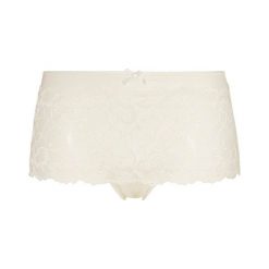 Cellbes Figi złamana biel female biały 38/40. Białe majtki damskie Cellbes, w koronkowe wzory, z koronki. Za 59,00 zł.