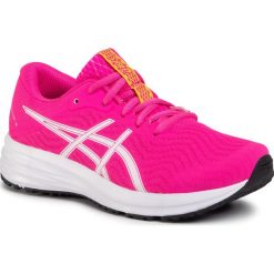 Buty ASICS - Patriot 12 Gs 1014A139 Pink Glo/White 700. Różowe buty sportowe damskie Asics, bez wzorów, ze skóry ekologicznej, sportowe, do biegania. Za 209,00 zł.