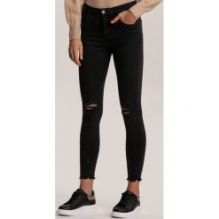 Czarne Jeansy Skinny Wynrie. Czarne jeansy damskie Renee. Za 119,99 zł.