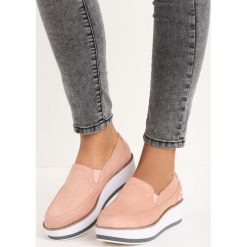 Różowe Slip On Puhr. Czerwone tenisówki damskie Born2be, z materiału. Za 69,99 zł.