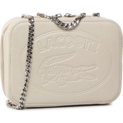 Torebka LACOSTE - Crossover Bag NF2970NL Fog D47. Brązowe torebki klasyczne damskie Lacoste, bez wzorów, ze skóry, wizytowe, bez dodatków. Za 799,00 zł.