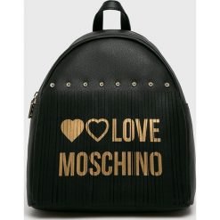 Love Moschino - Plecak. Czarne plecaki damskie Love Moschino, z nadrukiem, ze skóry ekologicznej. Za 839,90 zł.