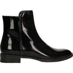 Botki NEVIA. Czarne botki damskie Gino Rossi, ze skóry, eleganckie, na wysokim obcasie, na obcasie, bez zapięcia. Za 299,90 zł.