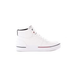 Buty Tommy Hilfiger FM02276. Białe trampki męskie TOMMY HILFIGER, bez wzorów, bez zapięcia. Za 546,97 zł.