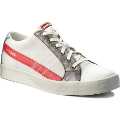 Sneakersy DIESEL - D-String Low Y01641 P1435 H6616 Dirty White/Aurora R. Białe sneakersy męskie Diesel, na co dzień, bez wzorów, ze skóry, eleganckie, bez zapięcia. W wyprzedaży za 419,00 zł.