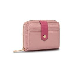 PORTFEL ACCCESSORIES 1W1-032-SS20 Różowy. Różowe portfele damskie ACCCESSORIES, bez wzorów, ze skóry ekologicznej. Za 39,99 zł.