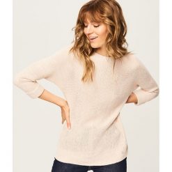 Sweter - Różowy. Różowe bez kategorii Reserved, s. W wyprzedaży za 39,99 zł.