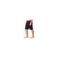 Spodenki slim Gym & Pilates 900 męskie. Czarne spodenki i szorty męskie NYAMBA, m, bez wzorów, z elastanu. Za 69,99 zł.