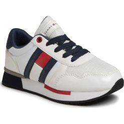 Sneakersy TOMMY HILFIGER - Low Cut Lace-Up Sneaker T3B4-30483-0733X336 M White/Blue X336. Białe trampki chłopięce TOMMY HILFIGER, bez wzorów, ze skóry ekologicznej, na sznurówki. W wyprzedaży za 269,00 zł.