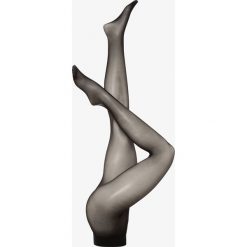 FALKE - Rajstopy damskie – Matt Deluxe 20den, czarny. Czarne rajstopy damskie Falke, bez wzorów. Za 89,95 zł.