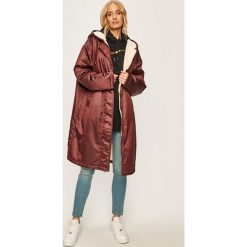 Nike Sportswear - Kurtka. Czarne kurtki damskie s, z poliesteru, długie. W wyprzedaży za 649,90 zł.