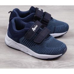 Buty sportowe chłopięce na rzepy granatowe American Club - granatowy. Niebieskie buty chłopięce sportowe American CLUB, na rzepy. Za 33,00 zł.