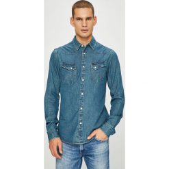 Wrangler - Koszula. Niebieskie koszule męskie Wrangler, m, z aplikacjami, z bawełny, klasyczne, z klasycznym kołnierzykiem, z długim rękawem. Za 279,90 zł.