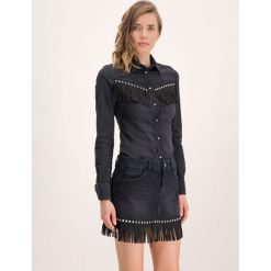 Koszula Liu Jo Camicia Cover U69071 D3114. Czarne bluzki damskie Liu Jo, bez wzorów, bez kołnierzyka, bez rękawów. W wyprzedaży za 389,00 zł.