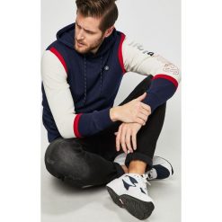 Jack & Jones - Bluza. Żółte bluzy męskie Jack & Jones, s, z nadrukiem, z bawełny, z kapturem, bez rękawów, z kapturem. W wyprzedaży za 119,90 zł.