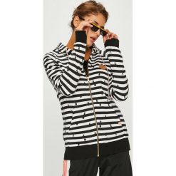 Femi Stories - Bluza Zebra. Czarne bluzy damskie z kieszeniami marki Femi Stories, s, z motywem zwierzęcym, z elastanu, z kapturem. W wyprzedaży za 229,90 zł.