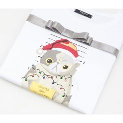T-shirt z motywem świątecznym - Kremowy. Białe t-shirty damskie Reserved, s, bez wzorów, wizytowe, bez kołnierzyka. Za 39,99 zł.