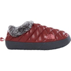 Buty kapcie The North Face Thermoball Tent Mule Faux Fur IV T9331GZFN. Czerwone kapcie damskie The North Face. Za 146,99 zł.