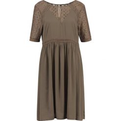 Sukienki hiszpanki: Cream ZANA DRESS Sukienka letnia crocodile green
