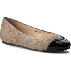 Baleriny JOOP! - Nikaia 4140003362 Beige 750. Brązowe baleriny damskie JOOP!, bez wzorów, ze skóry, bez obcasa, na obcasie. W wyprzedaży za 369,00 zł.