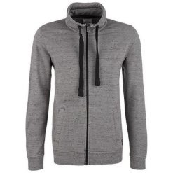S.Oliver Męska bluza z kapturem 40.811.43.7142 .91W0 (rozmiar M). Zielone bluzy męskie S.Oliver, s, bez wzorów, z kapturem, bez rękawów, z kapturem. W wyprzedaży za 155,00 zł.