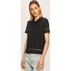 Tommy Hilfiger - T-shirt. Białe bluzki damskie TOMMY HILFIGER, s, bez wzorów, z elastanu, bez kołnierzyka. Za 399,90 zł.