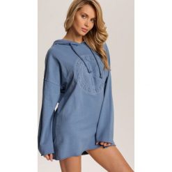 Granatowa Bluza Catelin. Niebieskie bluzy damskie Renee, uniwersalny, bez wzorów, bez rękawów, bez kaptura. Za 149,99 zł.