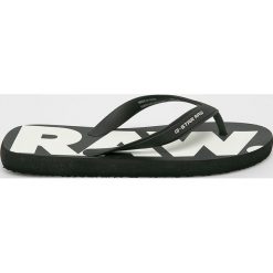 G-Star Raw - Japonki. Czarne kapcie męskie G-Star RAW, z materiału, bez zapięcia. W wyprzedaży za 79,90 zł.