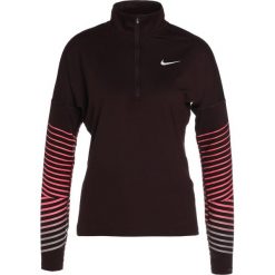 Nike Performance DRY FLASH Koszulka sportowa port wine/racer pink/silver. Czerwone topy sportowe damskie Nike Performance, l, z elastanu. W wyprzedaży za 194,25 zł.